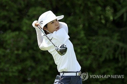 이소미의 티샷.