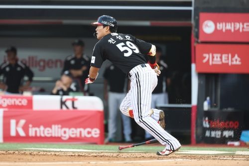 LG로 이적한 천성호의 타격 