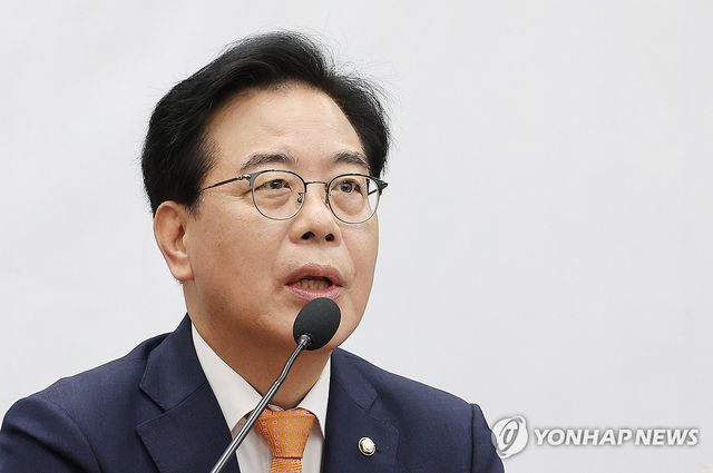 발언하는 국민의힘 송언석 원내대표