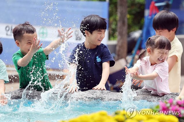 신나는 물장구 놀이