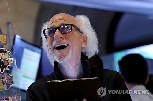 뉴욕 증권거래소의 트레이더