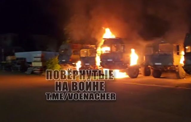 불타는 독일군 차량