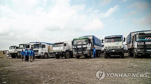 수단 인도적 구호 물품 실은 트럭