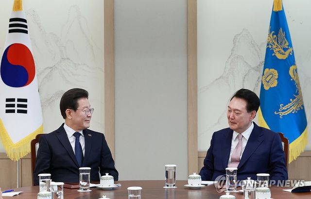 이재명 후보-윤석열 전 대통령