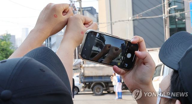 부부 인증샷 '찰칵'