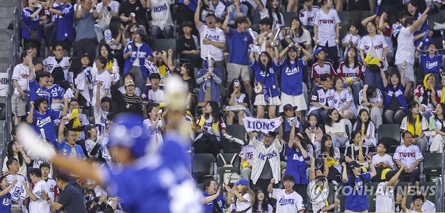 삼성 김태훈 역전 2점 홈런, 희비 교차