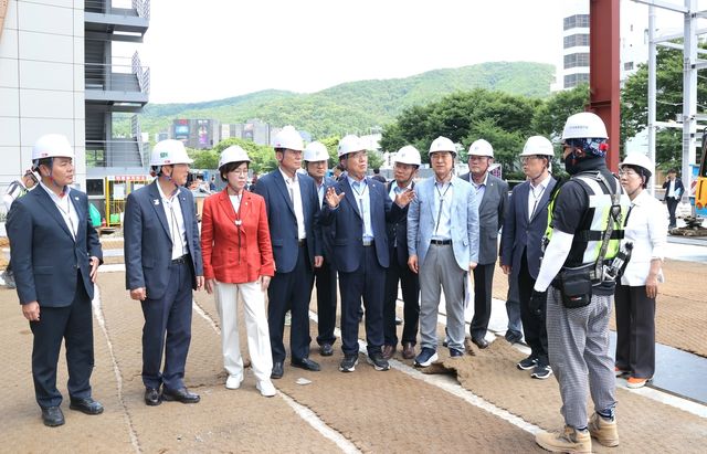 국회 APEC 특위, 경주 정상회의 준비 상황 점검