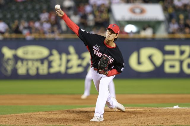 홍원빈의 3일 투구 모습. 