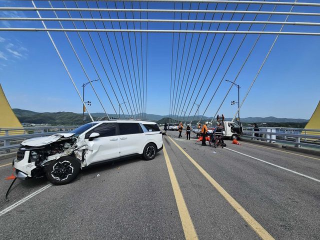 춘천대교에서 발생한 교통사고