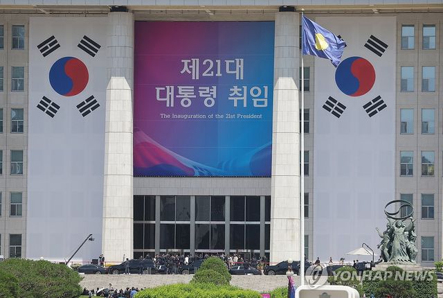 국회 도착한 이재명 대통령