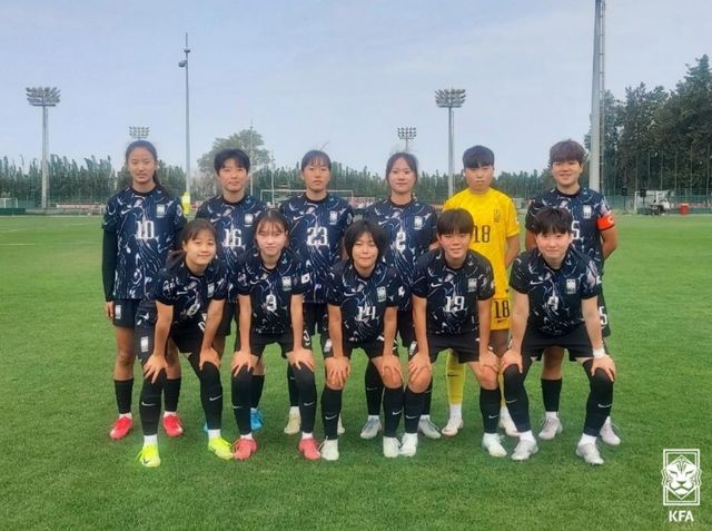 한국 U-17 여자 축구 대표팀 선수들