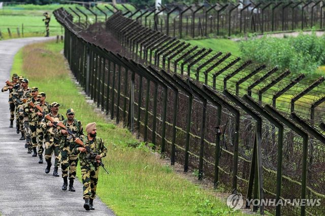 인도 방글라데시 국경