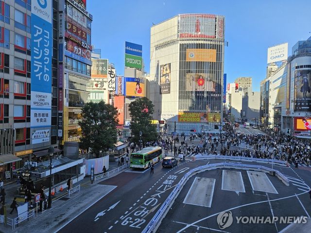 일본 도쿄 시부야역 주변 명소인 스크램블 교차로 [연합뉴스 자료사진]