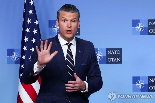 미 국방 "5％ 공약해야" 