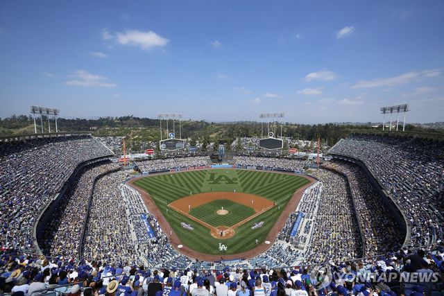 LA 올림픽 야구 경기가 열릴 다저스타디움