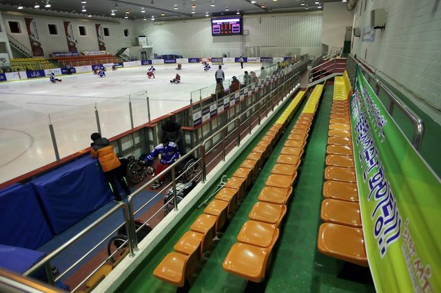 춘천시 빙상장 전경