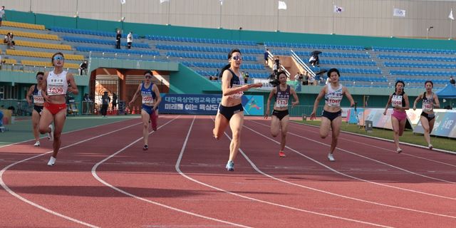 김소은, KBS배 여자 200ｍ 우승