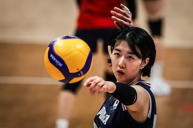 한국 여자배구 대표팀의 주장 강소휘