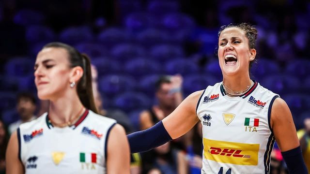 미국전에서 활약한 이탈리아의 실라(오른쪽)