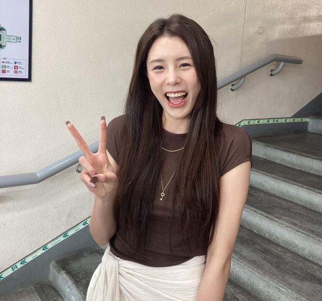 남자배구 대표팀 평가전이 열린 천안 유관순체육관을 찾은 이다영