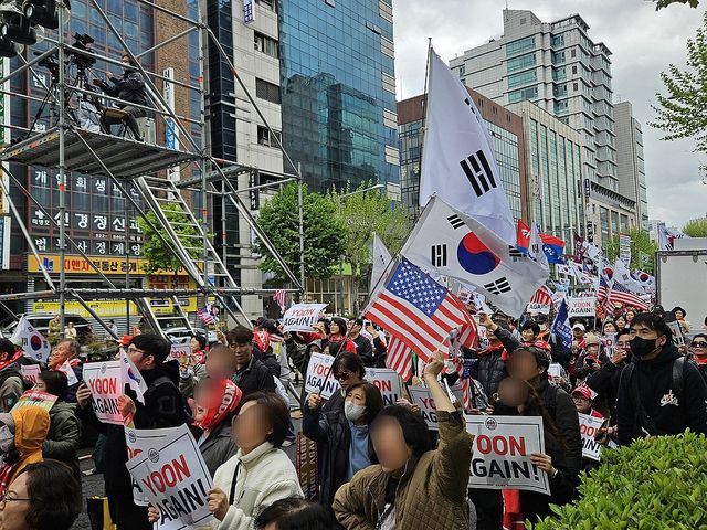 지난달 교대역 윤석열 전 대통령 지지 집회