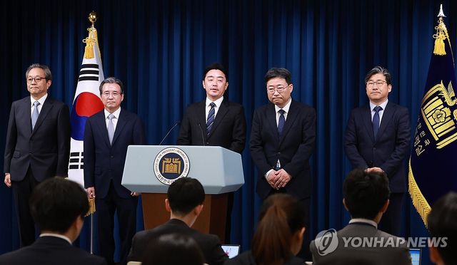 강훈식 비서실장, 대통령실 1차 인선 발표