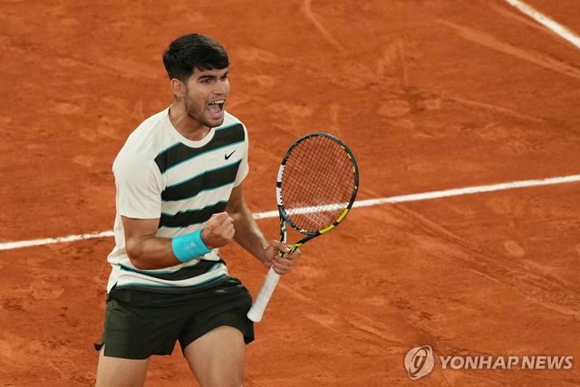 프랑스오픈 결승 오른 알카라스