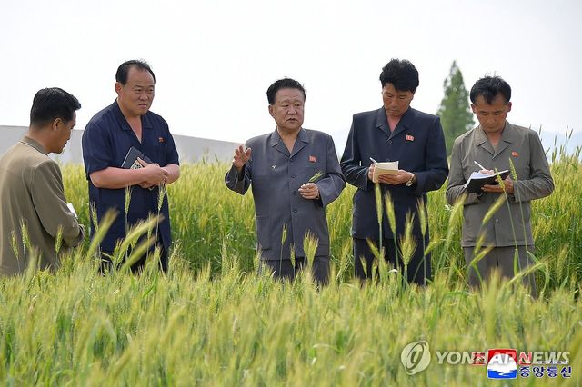 북한 최룡해, 황해남도 여러부문 시찰