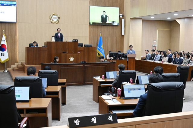 울주군의회 정례회 개회…행정사무감사 진행