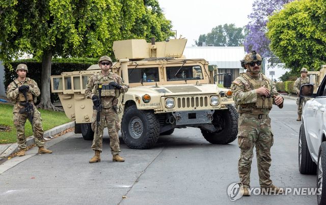 LA에 배치된 주방위군