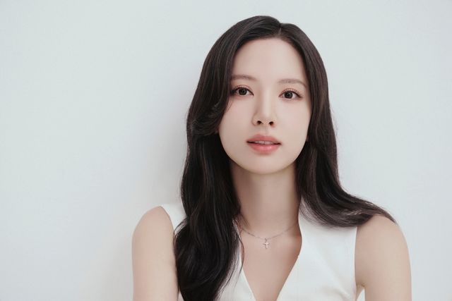 가수 겸 배우 김지연