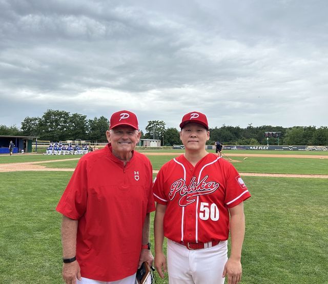 맥라렌(왼쪽) 폴란드 야구대표팀 감독과 하승준 코치