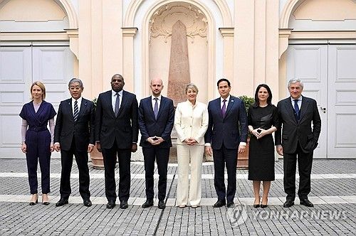 캐나다에서 열린 G7 외무장관 및 유럽연합 고위대표 회의