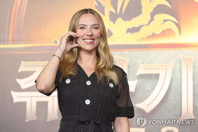 사랑스러운 스칼릿 조핸슨