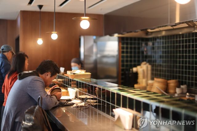 캐세이퍼시픽 더 덱 라운지 누들 바 [사진/성연재 기자]