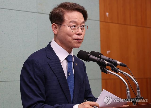 민주당 민형배 의원