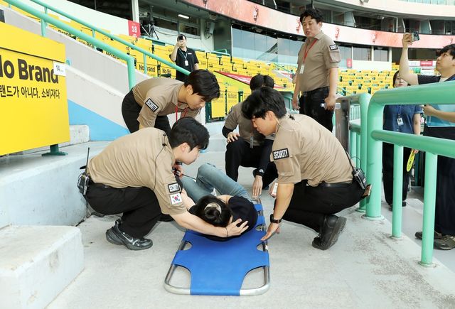 프로야구 SSG, 혹서기 대비 안전 교육