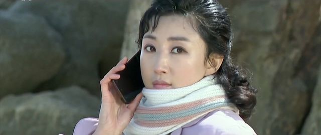 북한 드라마 '백학벌의 새봄' 중 한 장면