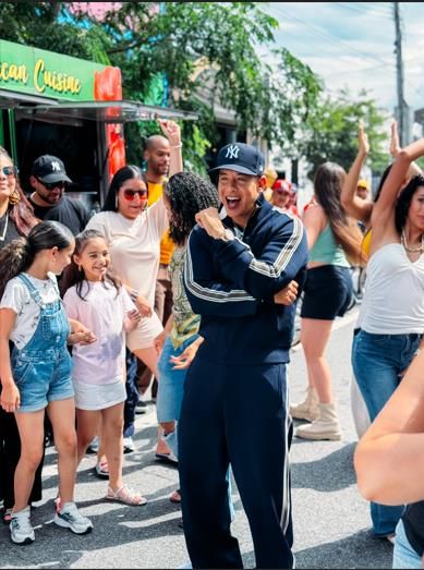 라틴 음악 스타 DY