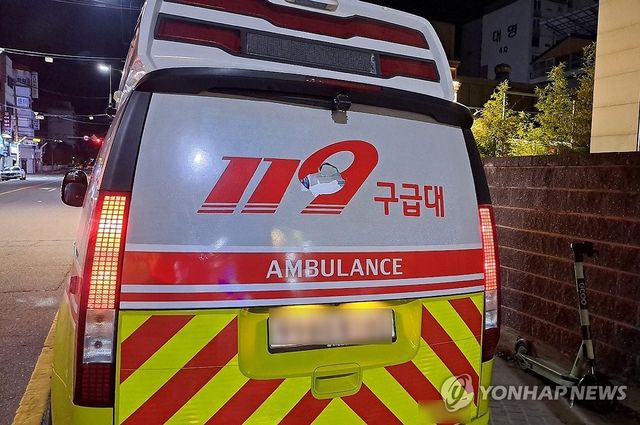 취객이 부순 구급차