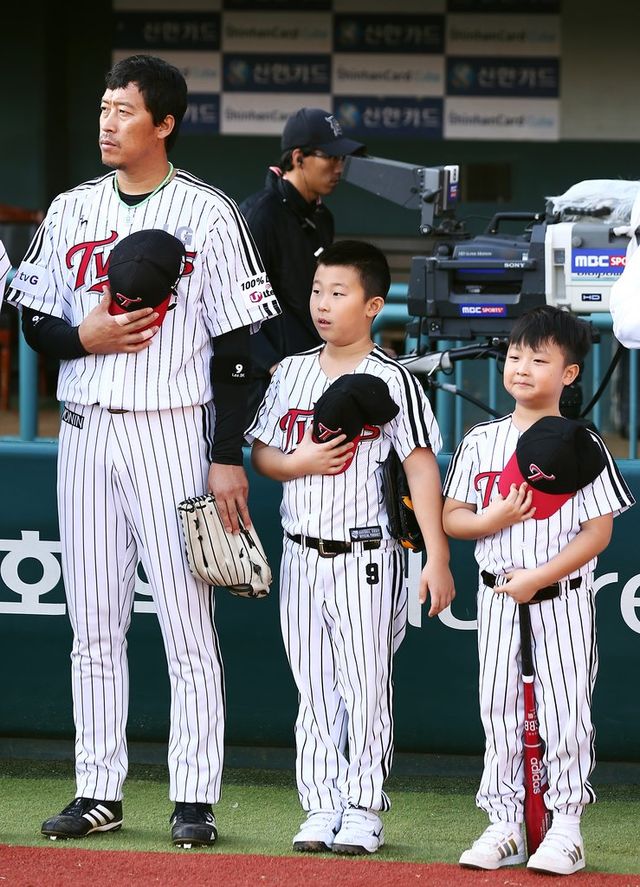 국민의례하는 세부자