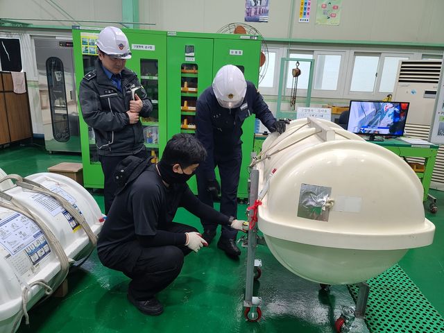 해양경찰정비창, 팽창식 구명뗏목 교육