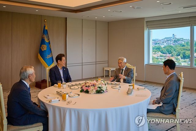 이재명 대통령 언론인 오찬