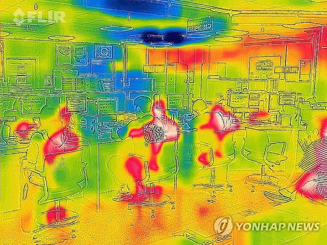 푹푹 찌는 동행정복지센터