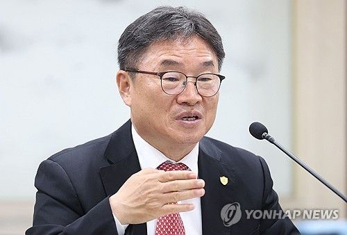 권순기 부산경남 행정통합 공론화위원회 공동위원장