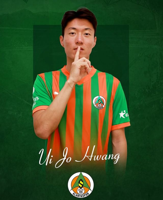 알라니야스포르와 2년 재계약한 황의조