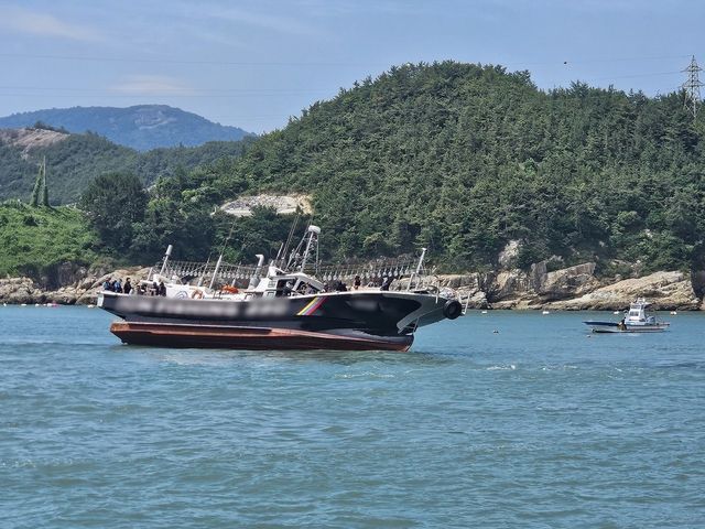 고흥 해상서 좌초된 낚시어선