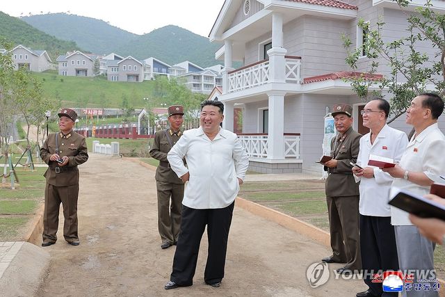 김정은, 낙원바다양식소 시찰