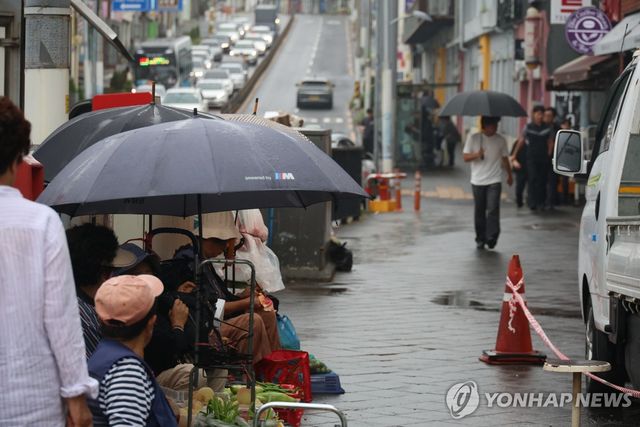 비 내리는 제주