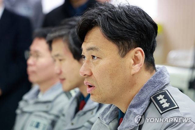 간담회서 발언하는 서울경찰청장 직무대리